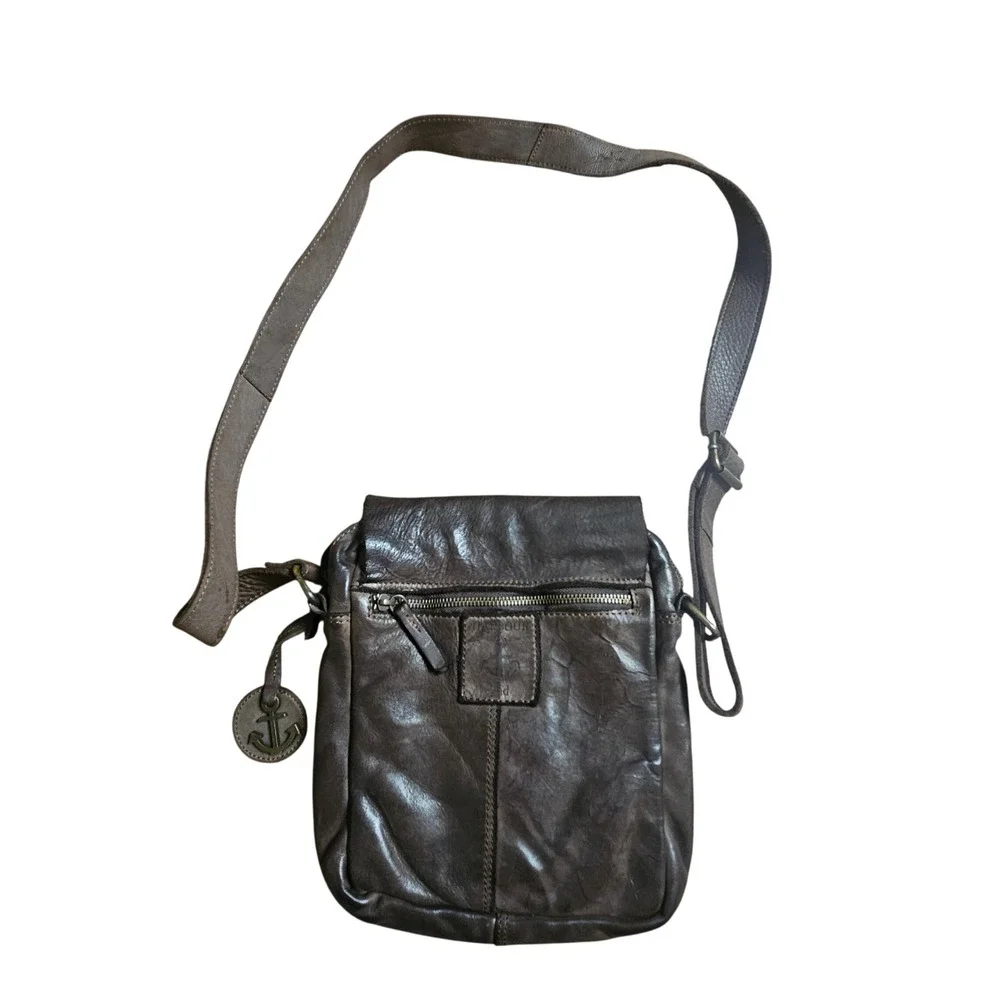 Harbour 2nd Distressed Leather Crossbody Messenger Bag Anchor Logo Patina Rugged